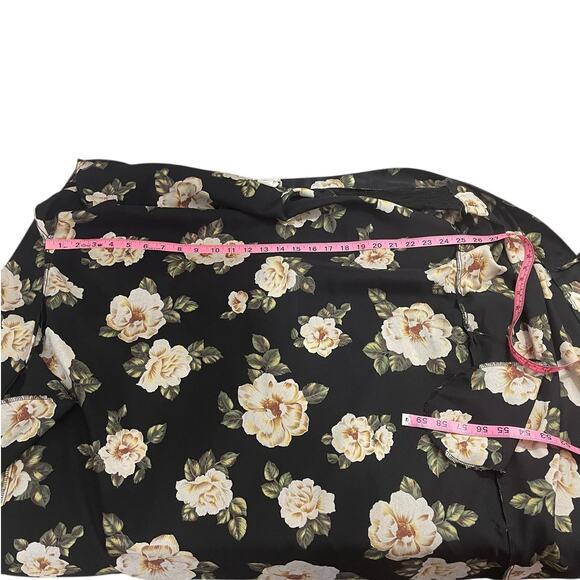 VTG Valentino Intimo Neiman Marcus Floral Lace Long Robe Women's XLP NO BELT - Picture 13 of 16